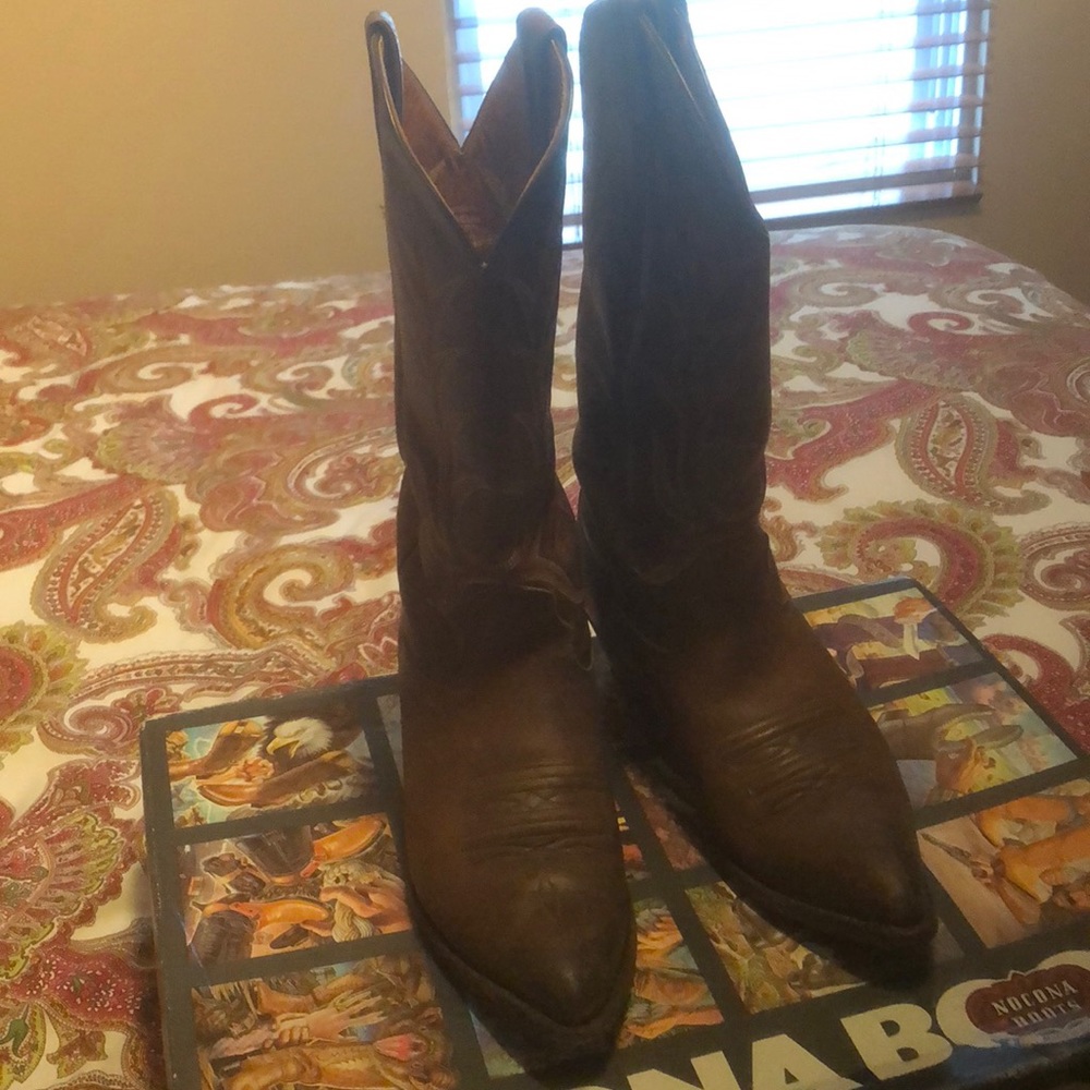 Cowboy boots; hand stitching